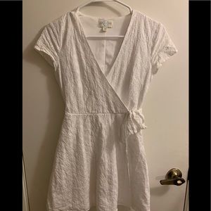 white flower wrap dress✨🌿